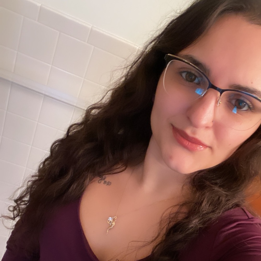 Meet your Posher, Mariealena